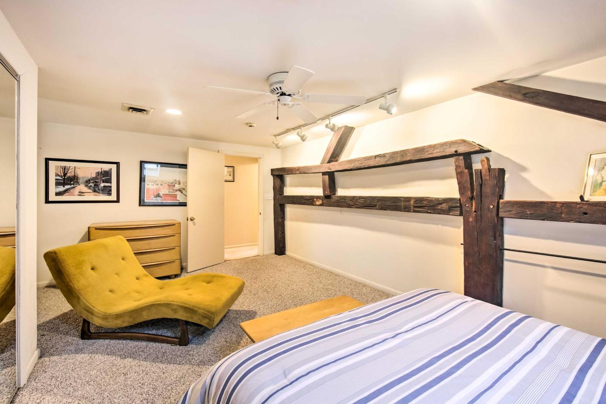 Runningwater Apartment In Lancaster With Deck Екстериор снимка