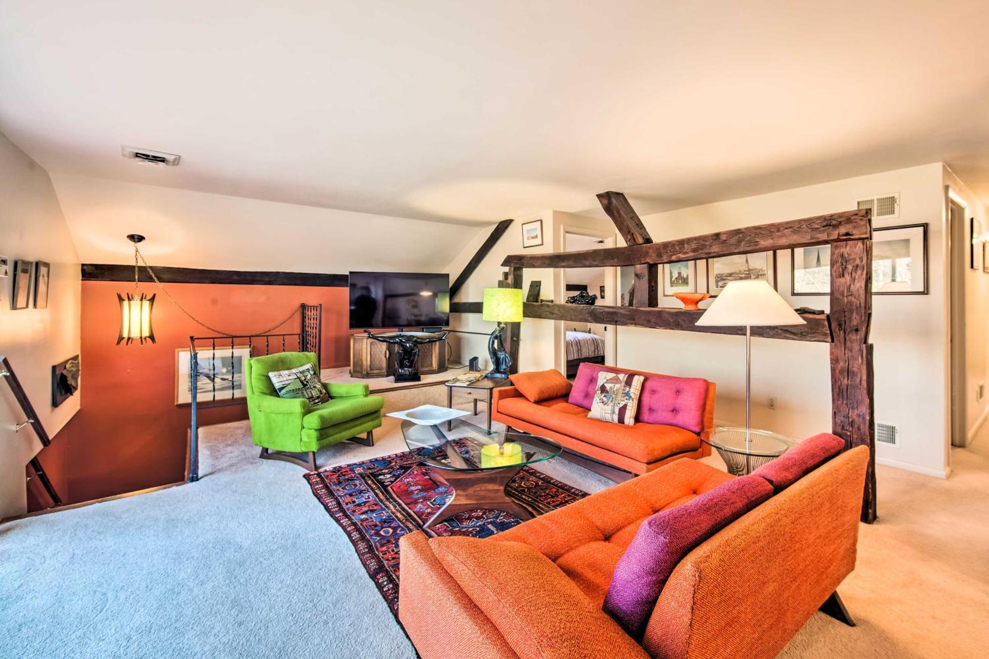 Runningwater Apartment In Lancaster With Deck Екстериор снимка