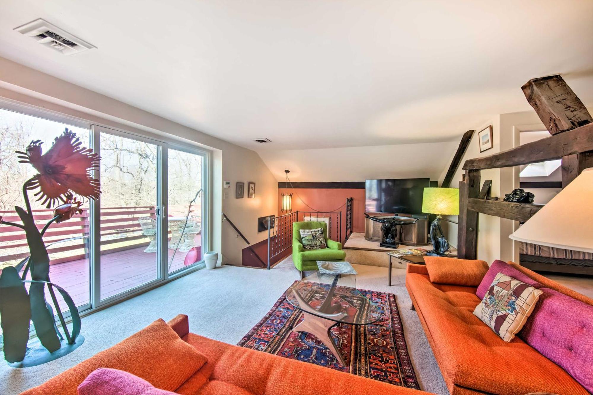 Runningwater Apartment In Lancaster With Deck Екстериор снимка